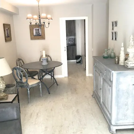 Morendal-zaaita 公寓式酒店 4*